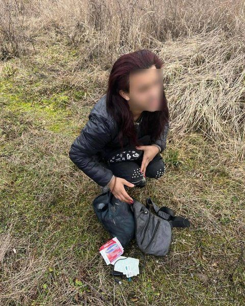 "Трансвестита"-уклониста поймали на границе в Закарпатье 