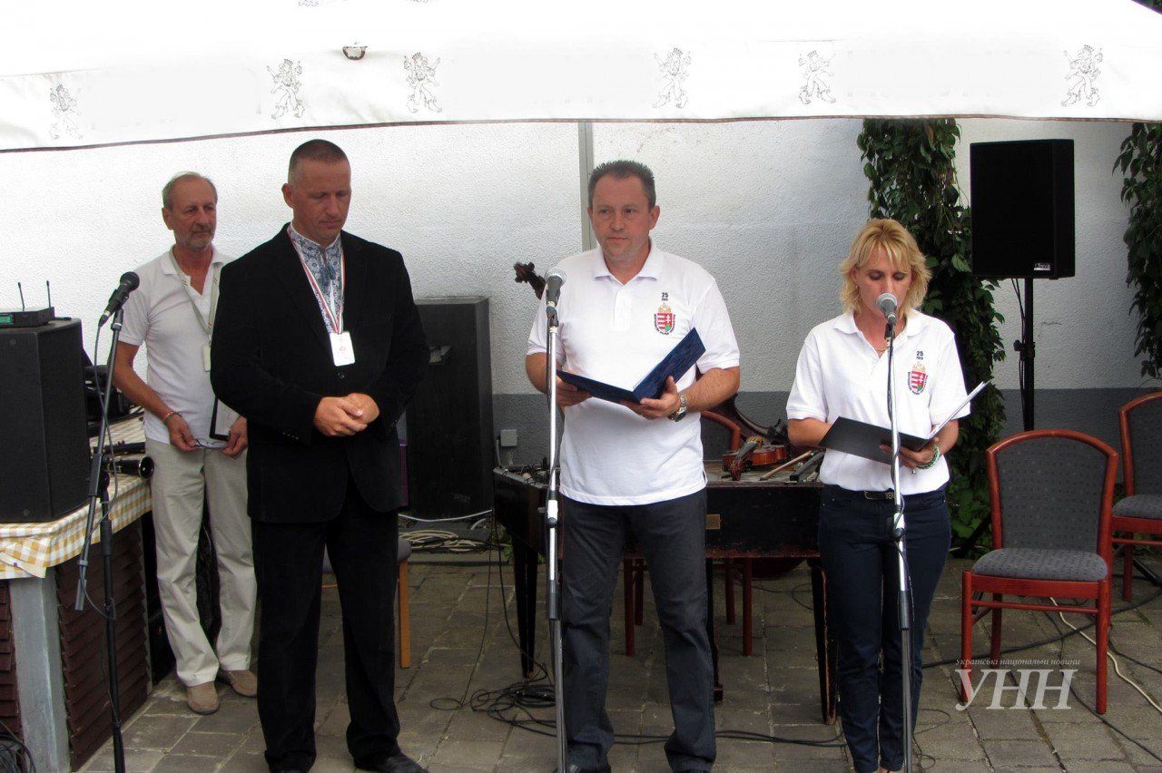 Участие в праздничных мероприятиях приняло руководство Закарпатской области