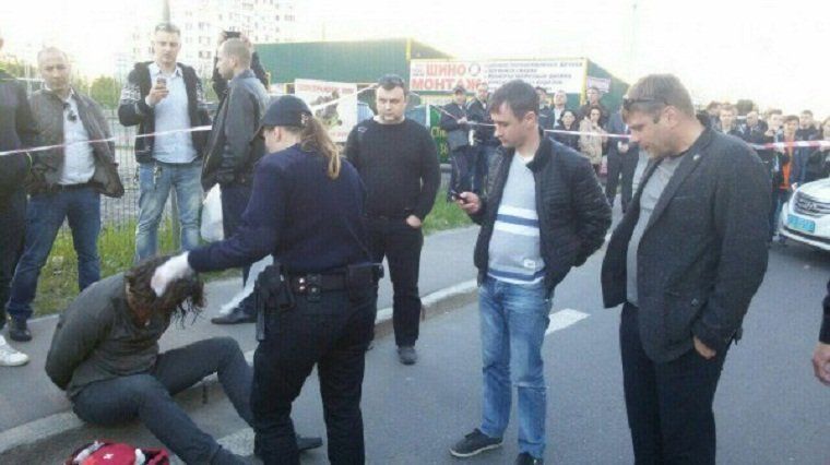 В Киеве полицейские боролись с чемпионом по борьбе