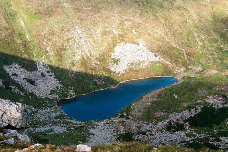Озеро Бребенескул расположено в Раховском районе Закарпатской области