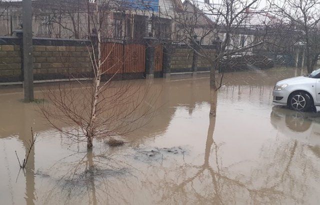 Возле Ужгорода дома не хило затопило после ливня