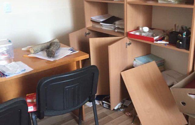 В Закарпатье местная школа искусств пострадала от рук грязных воров 