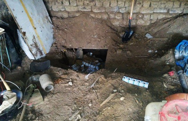 Венгерские полицейские обнаружили подземную контрабанду (