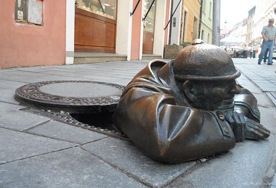 «Человек на работе», Братислава, Словакия