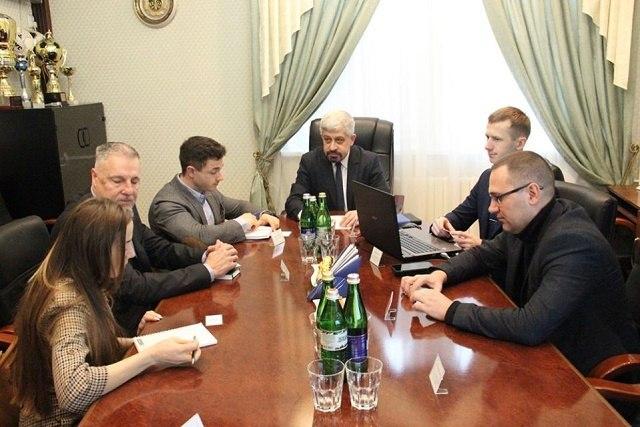 В Закарпатье таможенники провели встречу с представителями ОБСЕ и народными депутатами
