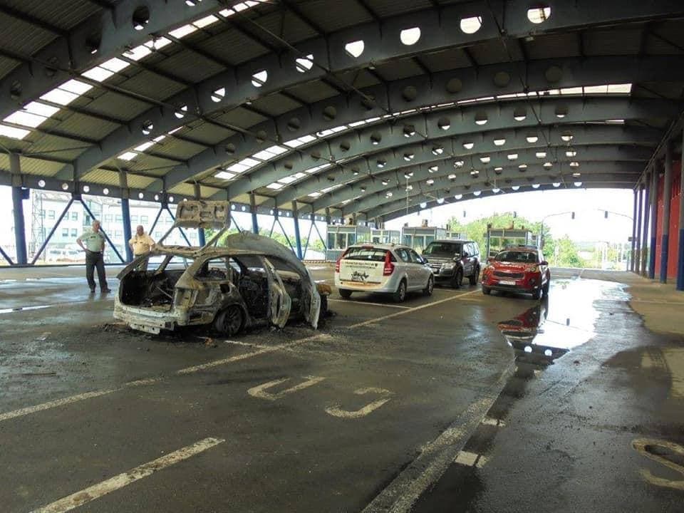 Как выглядит автомобиль чеха, который устроил "огненную" истерику на границе в Закарпатье 