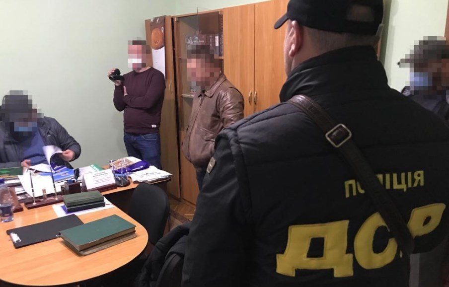 Начальник СИЗО в Ужгороде "оторвался" по полной на ремонте камер: Государство заподозрило неладное