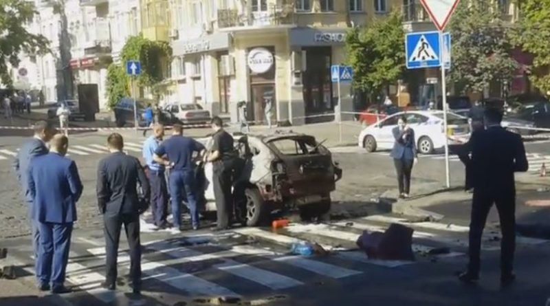 Взорвали автомобиль, в котором находился известный журналист Павел Шеремет