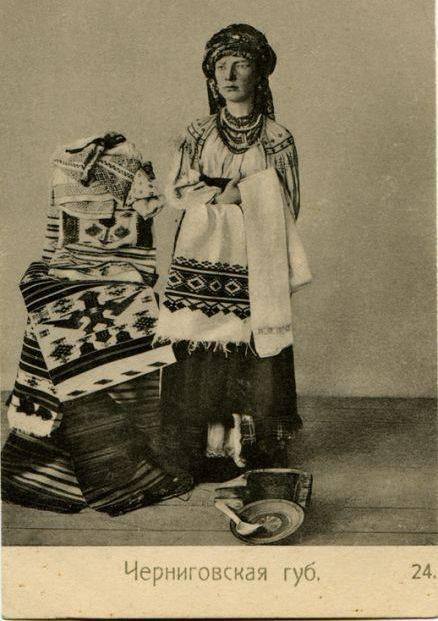 Фотографії українських жінок часів кінця XIX – середини XX століття