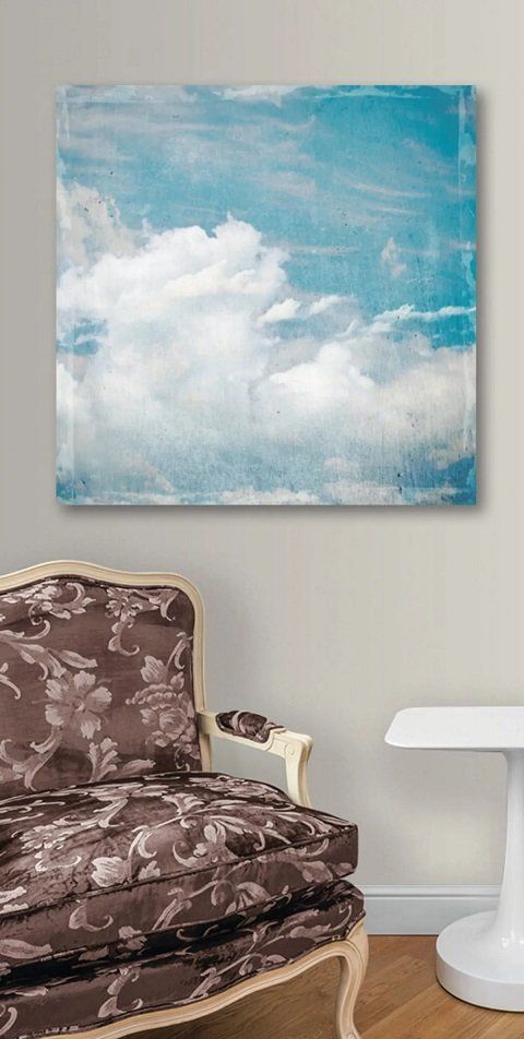 Картина с облаками в интерьере