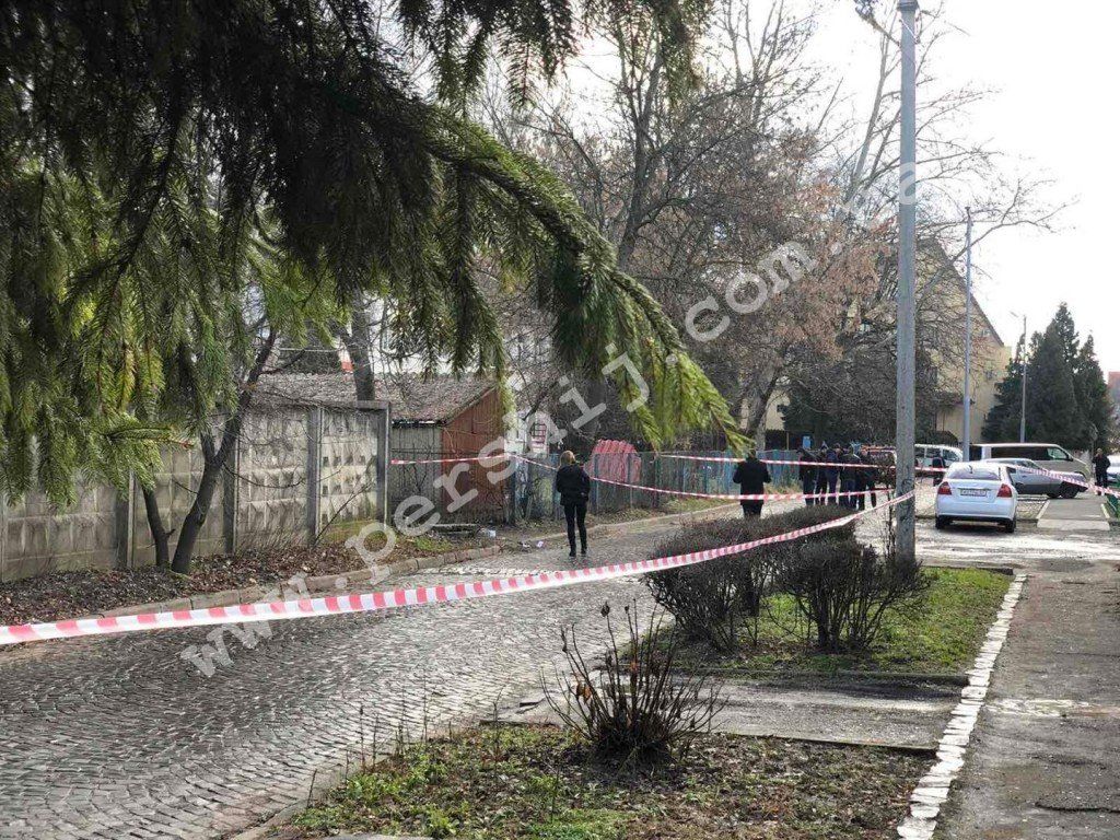 Есть раненные: В Мукачево перестрелка с участием человека, которого связывают с экс-нардепом 
