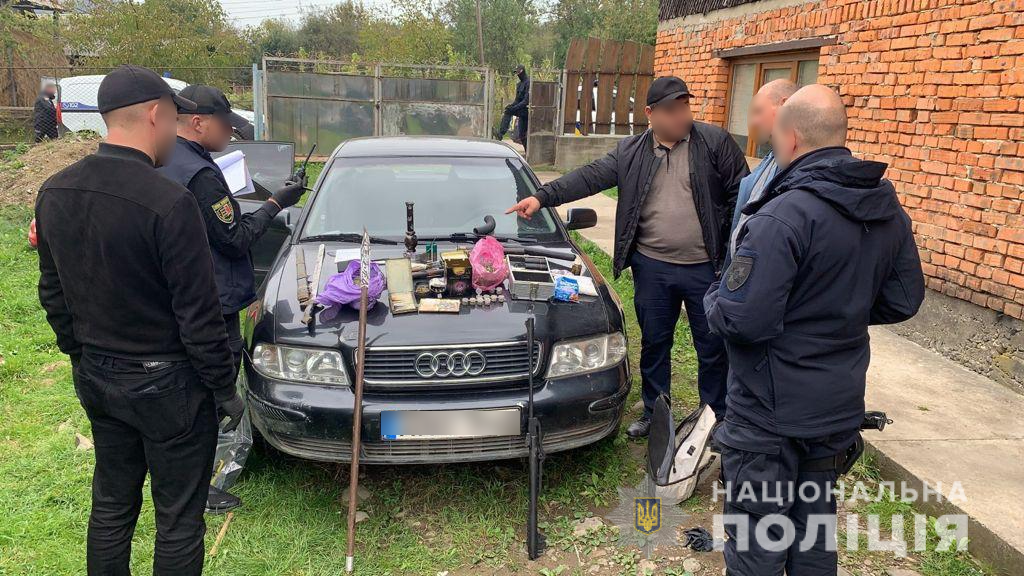 Обыск дома в Закарпатье привёл полицию к желанному: Результат не расстроил