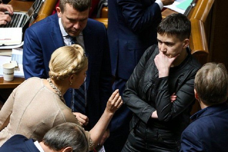 Тимошенко прекрасно понимает, что от нее уходит роль первой скрипки в партии