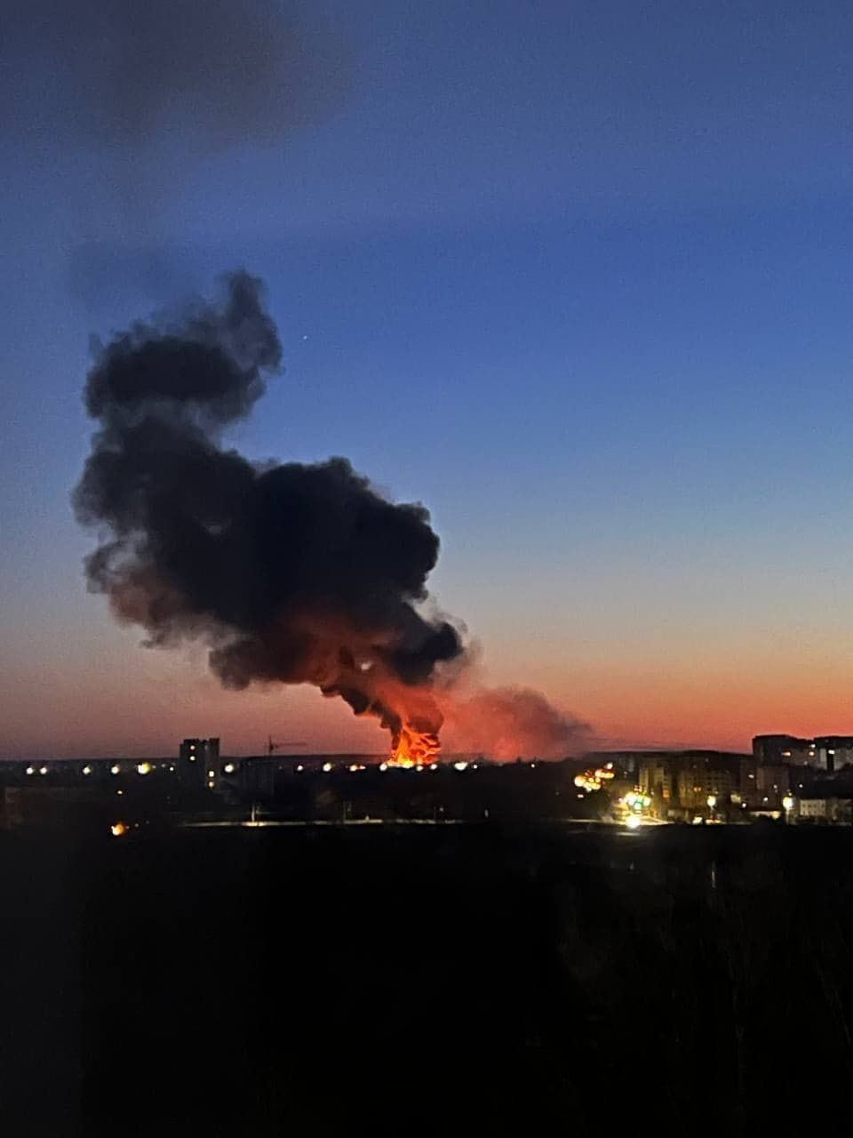 Взорвали аэродром в Луцке