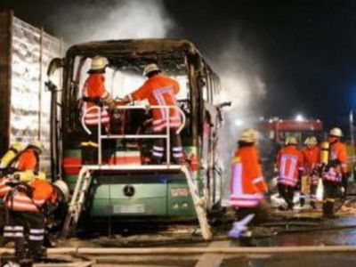 Причиной возгорания автобуса в Германии, в результате которого погибли 20 человек, могла стать непотушенная сигарета