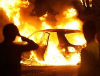 В Ужгороде Opel полностью сгорел в гараже