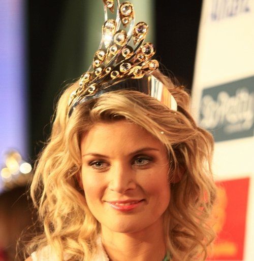 Ивета Лутовска - победитель мисс Чехия 2009