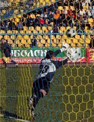 Дмитрий Бабенко много раз спасал ужгородскую команду от гола