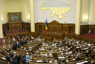 За отмену выборов 30 мая проголосовало 250 депутатов