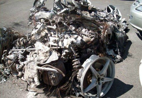 Во Франции сгорел до тла дорогой автомобиль Ferrari 458 Italia
