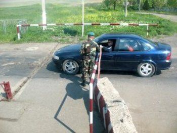 Закарпатье "атакуют" нелегалы с Молдовы и Грузии, пешком и на машинах