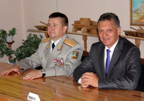 Во время встречи Геннадия Воробьева и Александра Ледиды