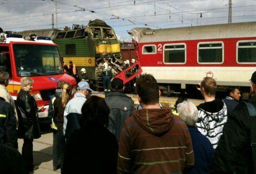 В Словакии столкнулись пассажирский и грузовой поезда