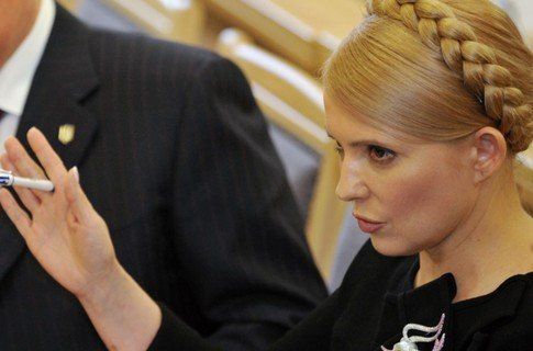 Тимошенко вышла через черный ход, не дождавшись решения суда