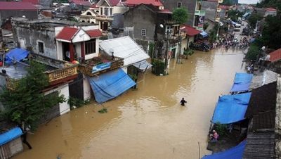 Тропический тайфун "Хагупит" прошел через северную часть Вьетнама