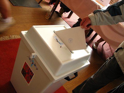 В пятницу и в субботу в Чехии проходят выборы