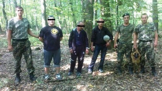 На границе Закарпатья задержали троих нелегалов из Грузии