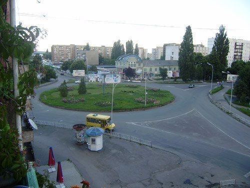В Ужгороде на кольцевом перекрестке движение по кругу будет главным