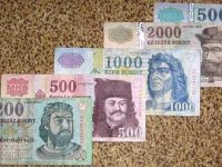 На прошлой неделе национальная валюта Венгрии обвалилась до уровня двухлетней давности