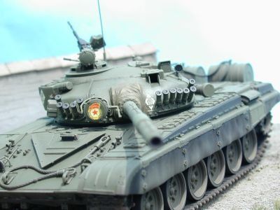 Т-72 — основной боевой танк, производства СССР. На вооружении армии с 1973 года.