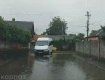 Потужна злива добряче підтопила закарпатське місто Виноградів