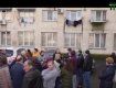 Мешканці гуртожитку в Ужгороді, який горів, кажуть що їх залишили напризволяще