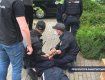 Прокуратура погодила підозру чоловіку, що напав на пенсіонера в Ужгороді