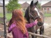 Жителька столиці Закарпаття врятувала від вірної смерті двох коней