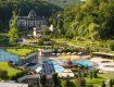 Спадкоємиця найбільшої в світі мережі готелів веде переговори щодо придбання курортного комплекса біля столиці Закарпаття