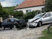 Закарпаття. Дорожня аварія на Берегівщині пошкодила два легковики — обійшлося без жертв