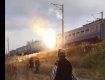 Апокаліптична картина: люди вистрибували з охопленого вогнем пасажирського потягу в Карпатах