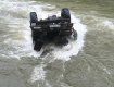 В Карпатах машина с иностранцами упала в реку: Появились жуткие кадры
