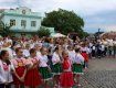 Более 2000 участников из 25 творческих коллективов Закарпатья танцевали в Ужгороде