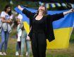Большинство украинцев чувствуют себя счастливыми несмотря на войну