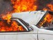 В областном центре Закарпатья вспыхнул пожар, пылал автомобиль
