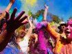 Яркий праздник красок HOLI "Лето, прощай!" пройдет в областном центре Закарпатья
