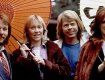 Шведская группа ABBA впервые за 40 лет выпускает альбом с 10 новыми песнями.