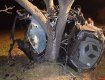 Ужасное ДТП в Словакии: Автомобиль на полном ходу врезался в дерево, водитель погиб 