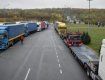 В Закарпатье на границе коллапс: Застряли больше 300 машин