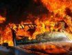 Легковик спалахнув вогняним стовпом у закарпатському Мукачево